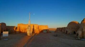 フレンドツアー　関東発　2025年12月2日出発　＜エールフランス航空利用＞古代ローマ遺跡と砂漠のオアシスを訪ねるチュニジア11日間（コース番号：FE682）