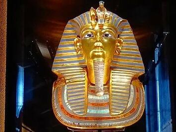 フレンドツアー　関西発　2025年12月4日出発　エミレーツ航空利用 遥かなるエジプトナイルの船旅と偉大なる王の夢１０日間【コースコード：FE001】