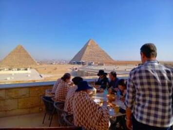 フレンドツアー　関東発　2025年12月27日出発　＜エミレーツ航空利用＞遥かなるエジプトナイルの船旅と偉大なる王の夢１０日間（コース番号：FE691）