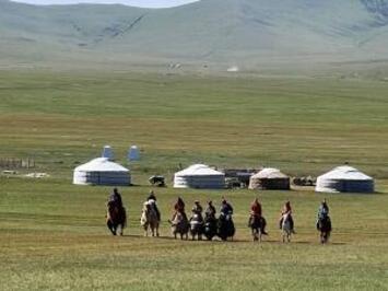 フレンドツアー　関東発　2024年6月3日出発　ミアットモンゴル航空直行便利用 大草原の国モンゴル夜空と歴史に触れる旅7日間（コース番号：FX855）