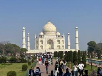 フレンドツアー　関東発　2026年2月5日出発　＜ANA利用＞優雅なインドゴールデントライアングルと神秘のベナレス8日間（コース番号：FX851）