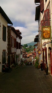 B012 150528 osaNEC_0059.jpg