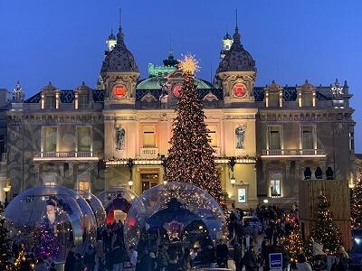 フレンドツアー　関西発　2023年12月15日出発　エールフランス航空利用　「エルミタージュ」とパリの５つ星ホテルに連泊　フランスの優雅な休日　８日間【コース番号：FE320】