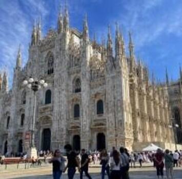 フレンドツアー　関東発　2025年9月15日出発　＜ルフトハンザドイツ航空利用＞イタリア憧れの街めぐり8日間（コース番号：FE401）