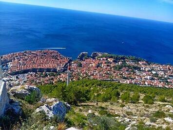 フレンドツアー　関西発　2025年10月3日出発　ターキッシュエアラインズ利用  クロアチア・スロベニア憧れの絶景をめぐる 10日間【コースコード：FE394】