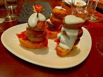 フレンドツアー　関西発　 2025年10月10日 ターキッシュエアラインズ利用　 スペイン・フランス2つのバスク地方　美食と小さな村をめぐる9日間 【コースコード：FE012】