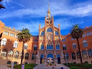 フレンドツアー　関西発　2025年10月23日出発　カタール航空利用　断崖絶壁に建つパラドールに泊まるスペイン周遊11日間【コースコード：FE010】