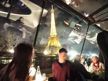 フレンドツアー　関東発　2025年12月12日出発　＜エールフランス航空利用＞王妃の夢を紡ぐ華麗なるヴェルサイユと華の都パリ8日間（コース番号：FE579）