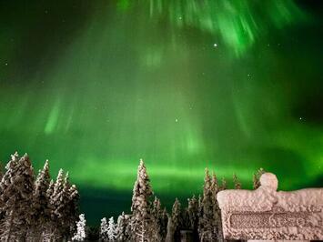 フレンドツアー　関西発・関東発　2026年2月9日出発　  フィンエアー利用　憧れのオーロラキャビンに２連泊　北欧 神秘のオーロラ８日間【コースコード：FE065】  