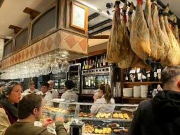 フレンドツアー　関東発　2026年2月13日出発　＜ルフトハンザドイツ航空利用＞美食の街、バスク地方の魅力探訪8日間～北スペインと南フランス～　（コース番号：FE453）