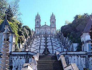 フレンドツアー　関西発　2026年3月29日出発　ルフトハンザドイツ航空利用　港町ポルトからリスボンへ 連泊で楽しむポルトガル８日間　【コースコード：FE013】