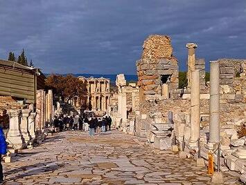 フレンドツアー　関西発　2025年12月27日出発　 ターキッシュエアラインズ利用 優雅なトルコ１０日間【コースコード：FE675】