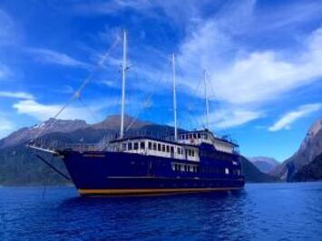 フレンドツアー　関東発　2025年12月16日出発　＜ニュージーランド航空＞利用　花と緑のニュージーランド大自然紀行９日間（コース番号：FZ793）