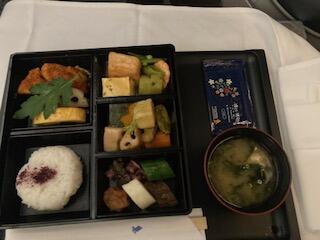 SQ機内食.jpeg