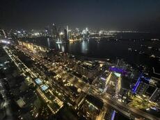 展望台から見る夜景（パーム・ジュメイラ、マリーナ地区高層ビル群）_左.jpg